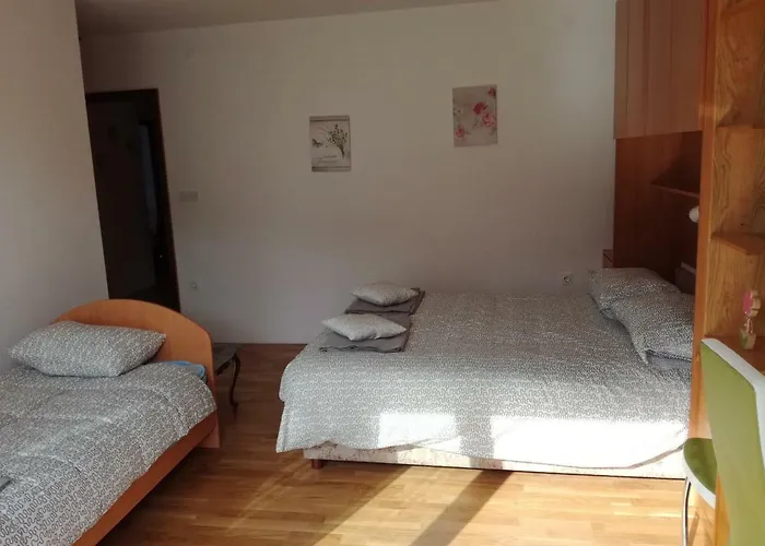 Pri Mlinarju